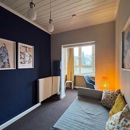 Huge Apartment With Sauna And Free Parking Duisburg Exterior photo